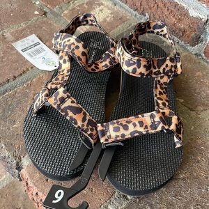 TEVA STYLE SANDALS